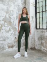 Dámské legíny - vysoký pás, nařasaný zadek - khaki - Obrázek 8